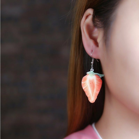 ❤️5/$15💚 Fun Summer Drop Dangle Strawberry Earrings (for Girls Women) - Picture 2 of 2
